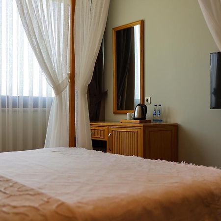 Marin Alacati Hotel Bagian luar foto