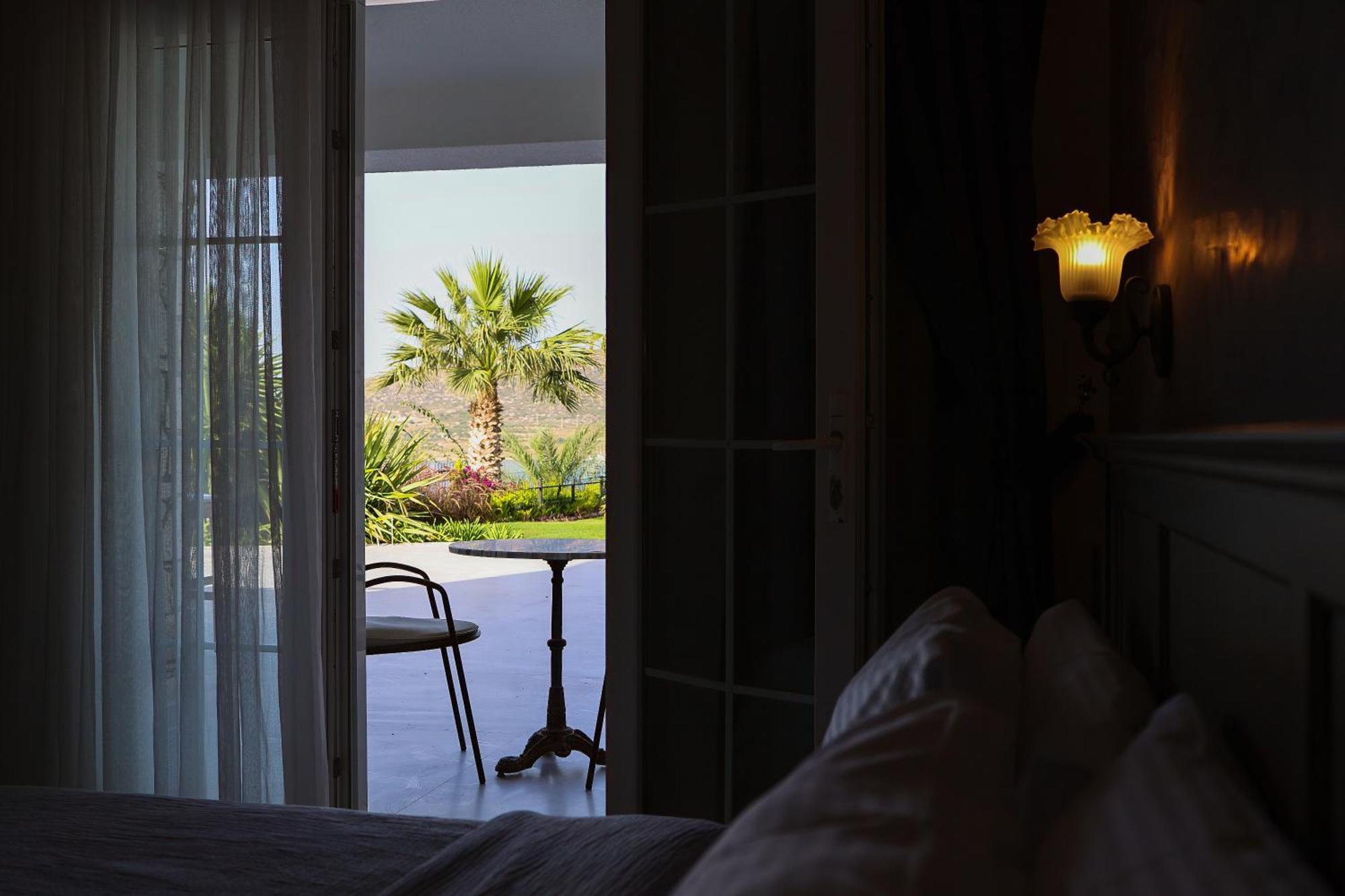 Marin Alacati Hotel Bagian luar foto