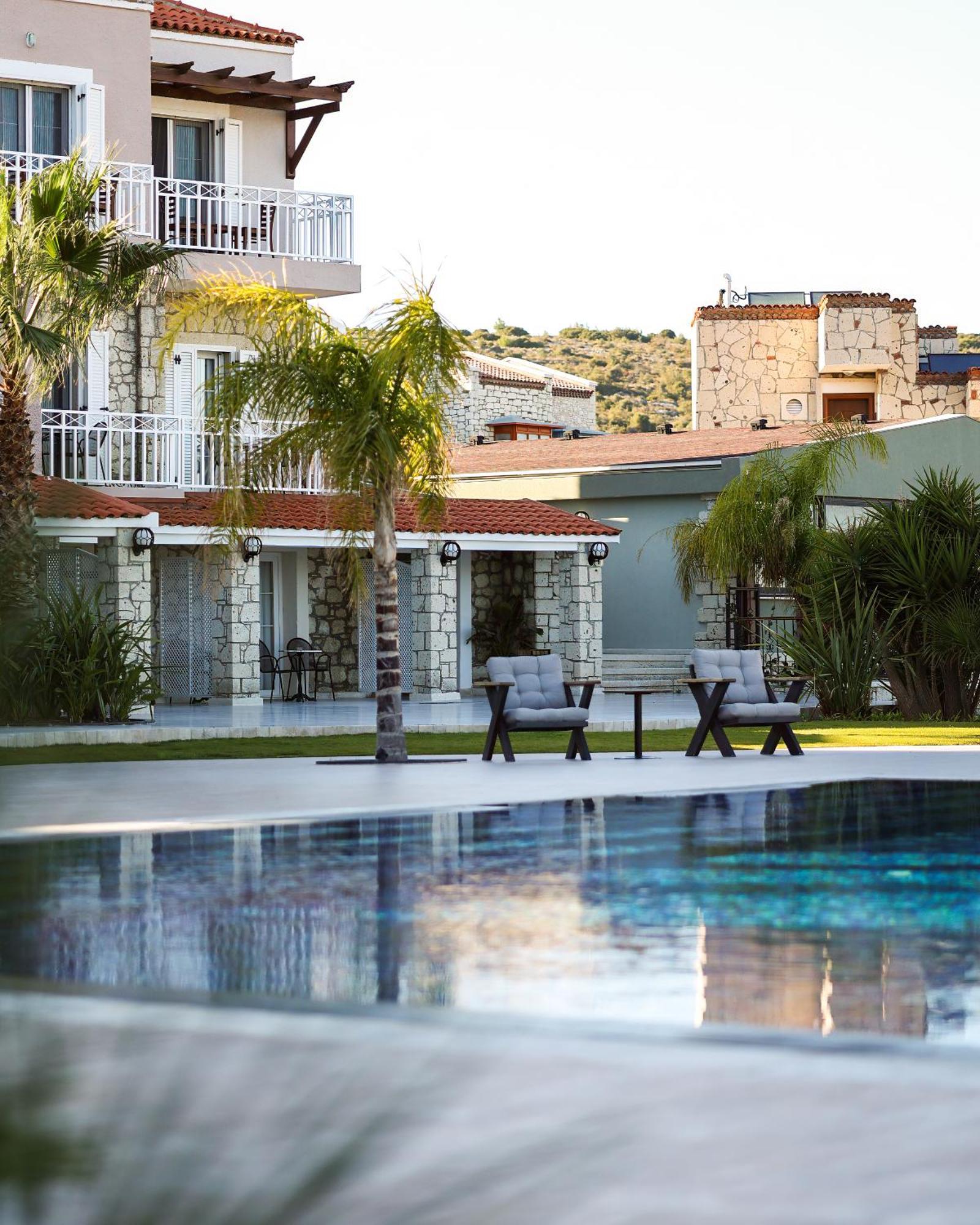 Marin Alacati Hotel Bagian luar foto
