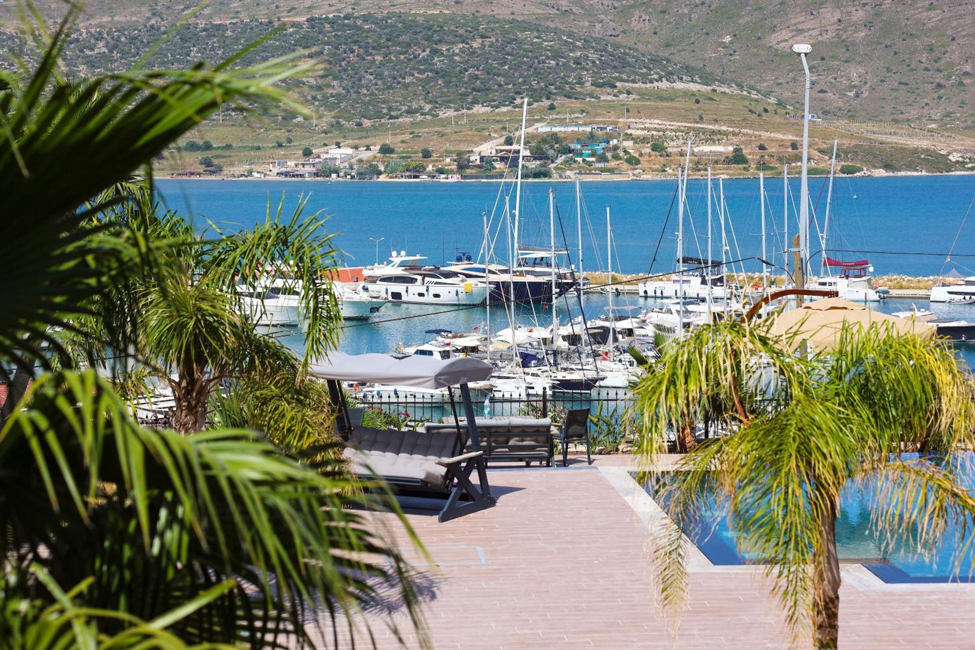 Marin Alacati Hotel Bagian luar foto
